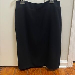 Kasper Classic Black Pencil Skirt